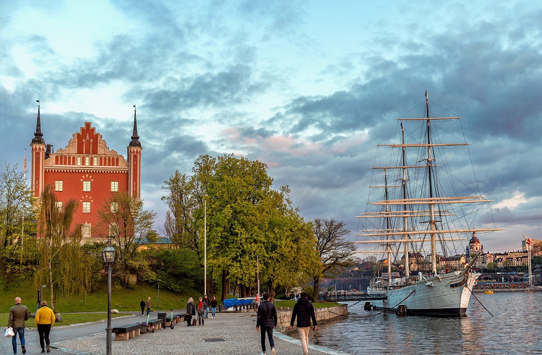 Taking the from Gdansk, Poland to in Sweden